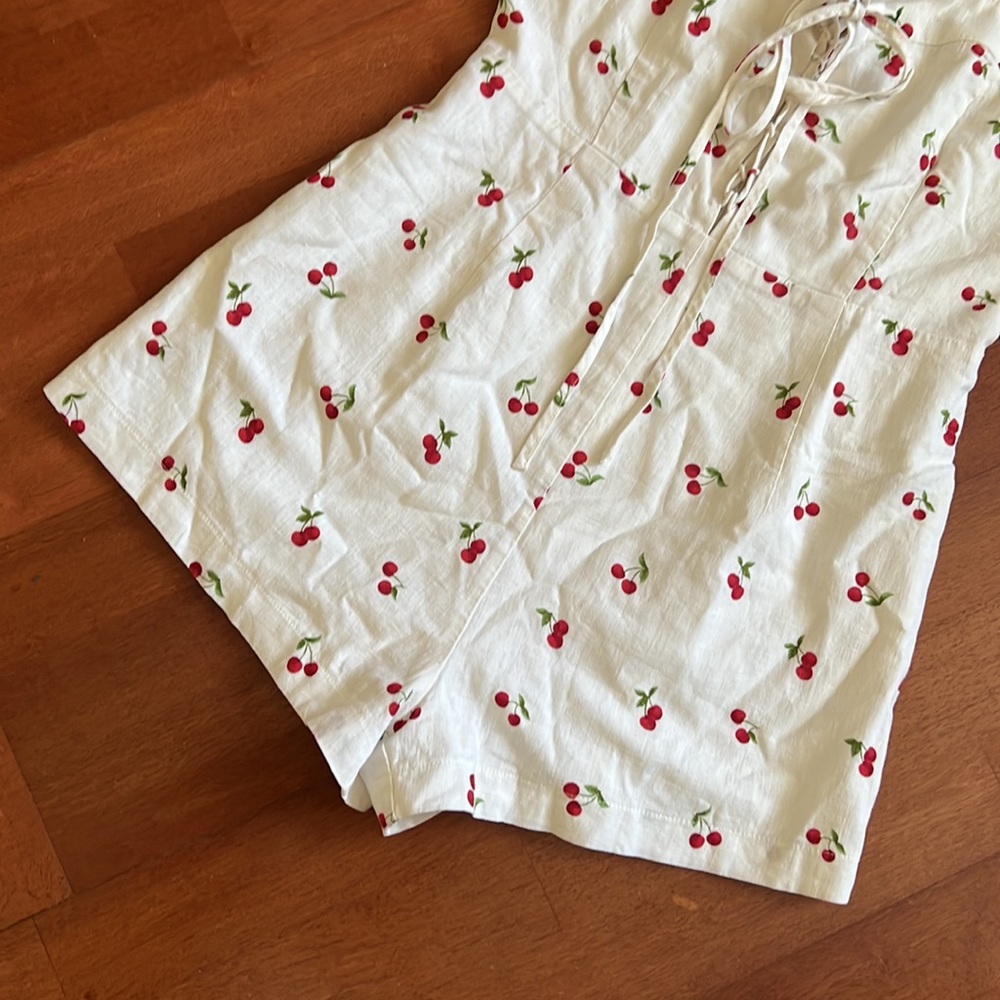 CHERRY ROMPER 🍒 - Picture 3 of 4